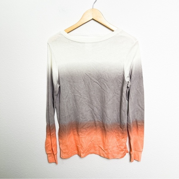 Disney Epcot Italy World Showcase Minnie ARRIVEDERCI Sweater Shirt size small - Picture 4 of 5